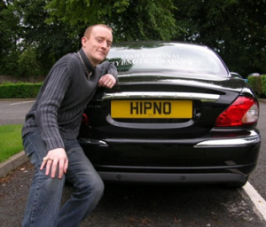 Jonathan Royle – Safe, Legal Street Hypnosis