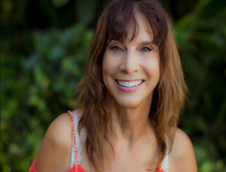Julie Renee – Illumination